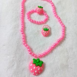 Little girl's jewelry set